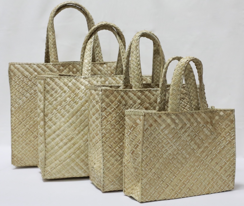 Lauhala handbag